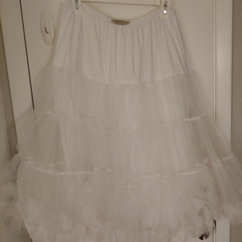 White 26" petticoat